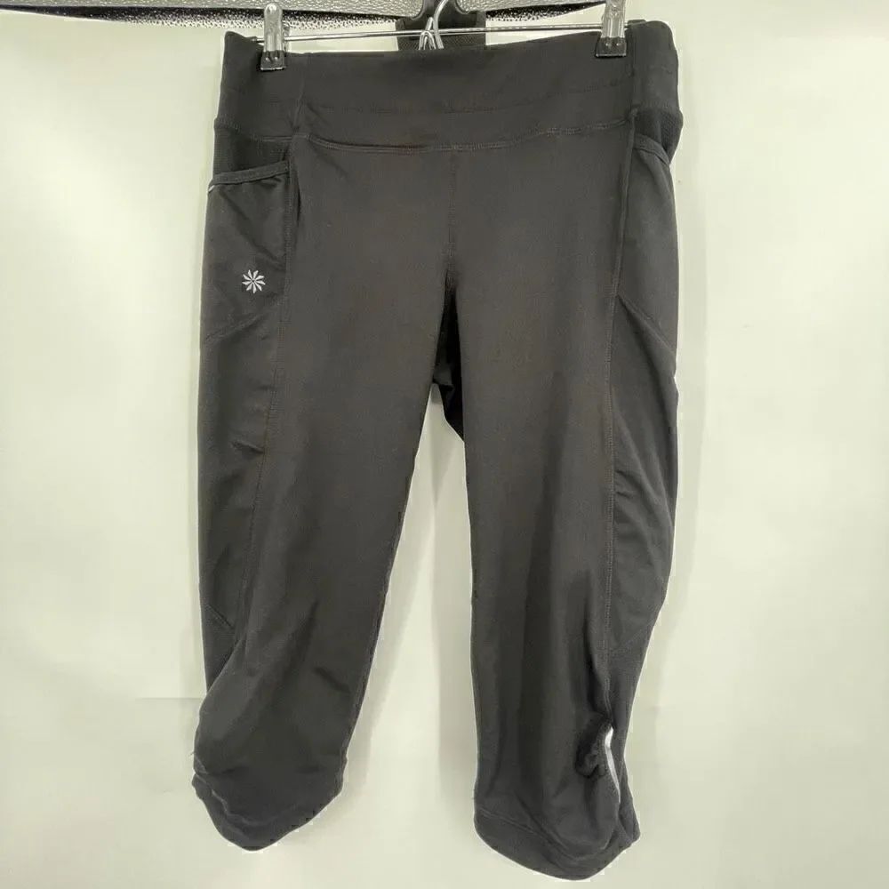 Athleta Black Athletic Mesh Dot Yoga Full-On Capri Cropped Leggings Medium